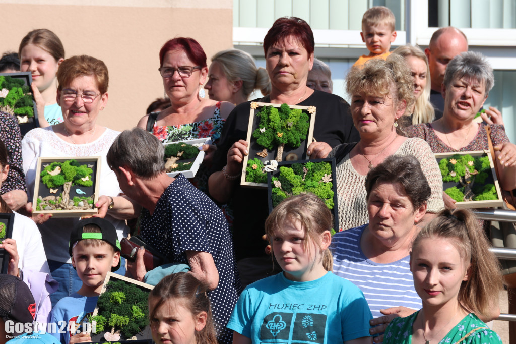 Warsztaty z wykonywania z przestrzennego obrazu z mchu