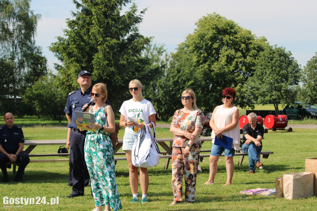 Piknik Militarny z okazji Dnia Dziecka w Karolewie