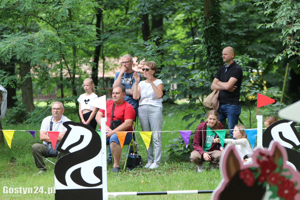 Konkurs skoków przez przeszkody w Rokosowie