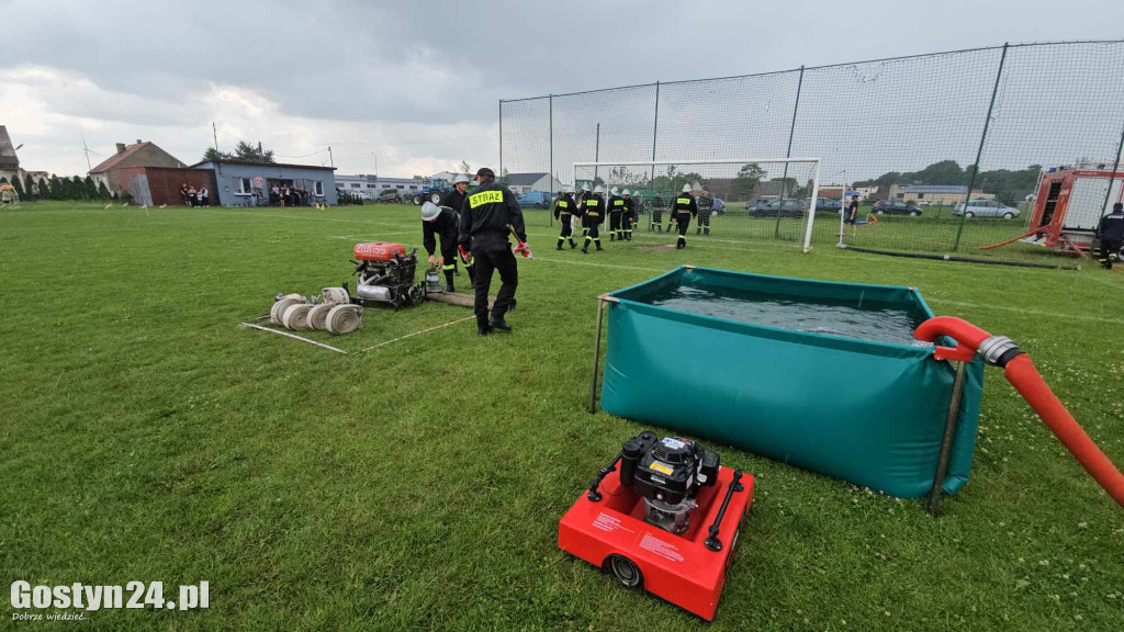 Zawody OSP na stadionie w Pogorzeli