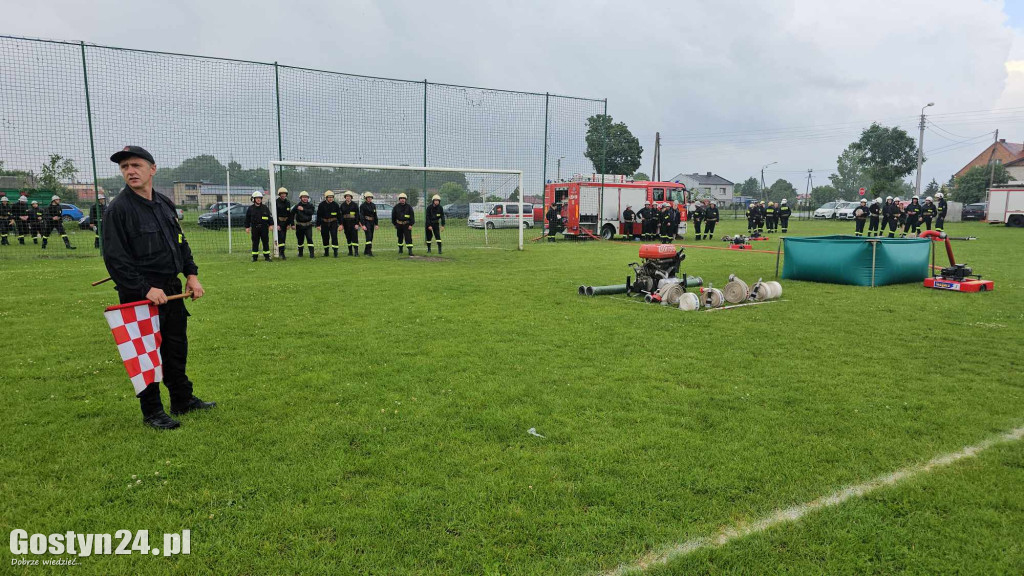 Zawody OSP na stadionie w Pogorzeli