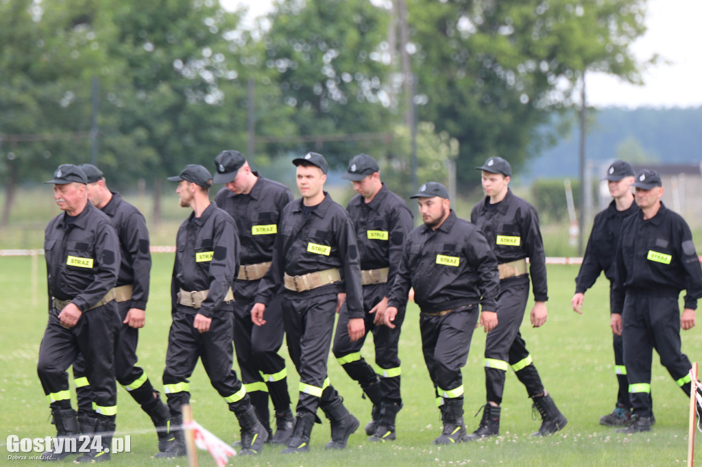 Zawody OSP na stadionie w Pogorzeli