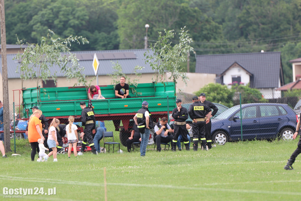 Zawody OSP na stadionie w Pogorzeli