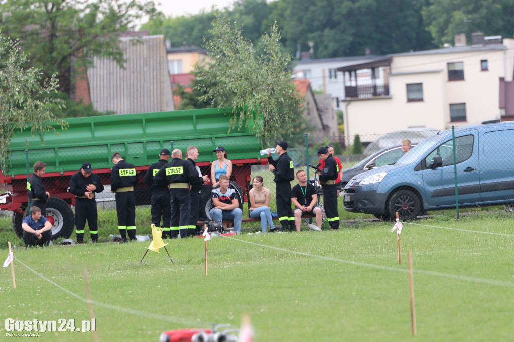 Zawody OSP na stadionie w Pogorzeli