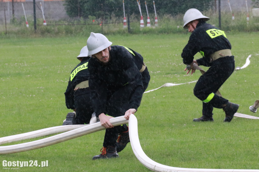 Zawody OSP na stadionie w Pogorzeli
