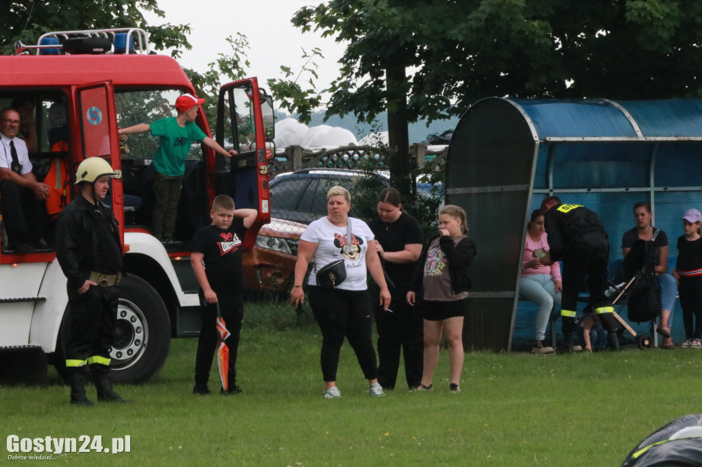 Zawody OSP na stadionie w Pogorzeli