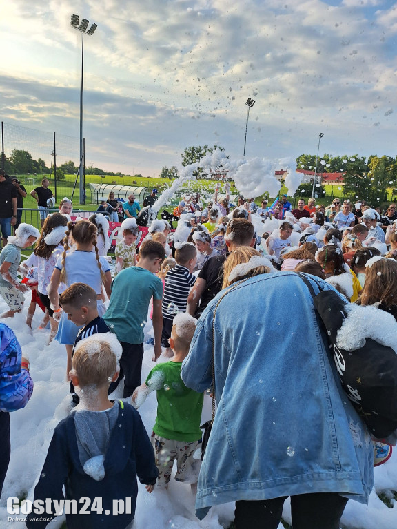 Sportowy Dzień Dziecka na gostyńskim stadionie