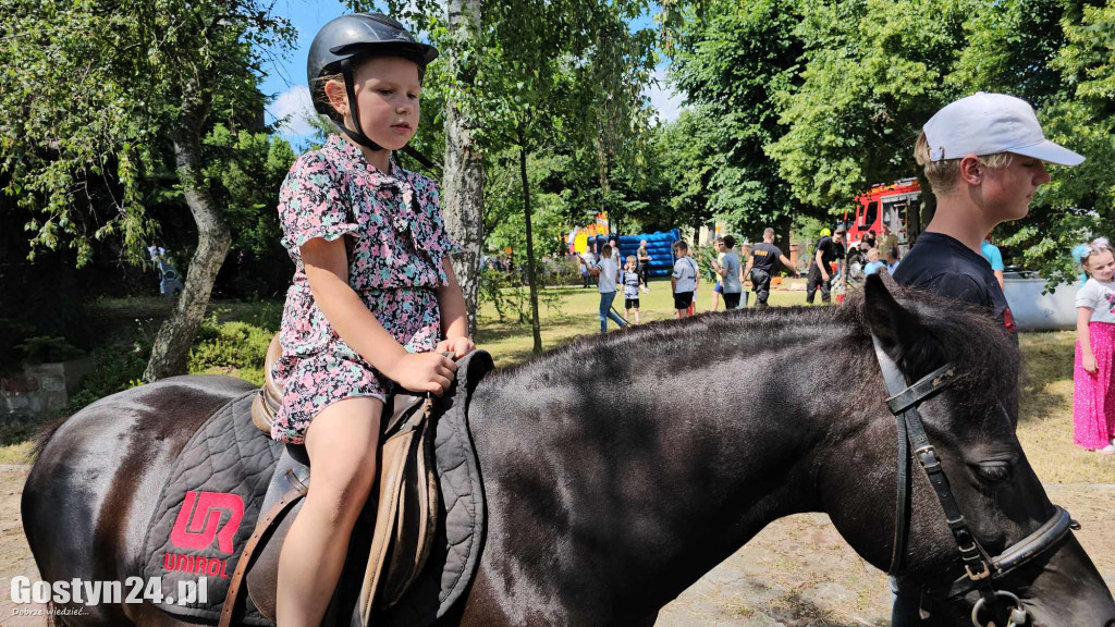 Festyn parafialny w Piaskach