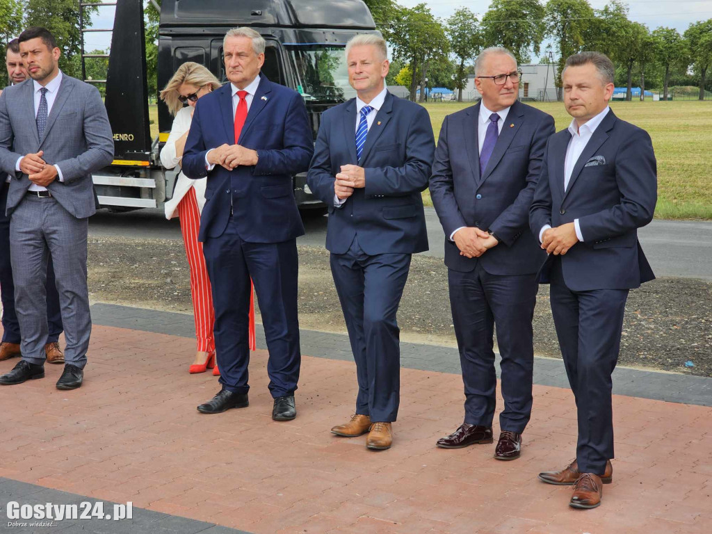 Otwarcie nowej ścieżki rowerowej w Pępowie
