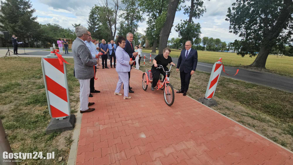 Otwarcie nowej ścieżki rowerowej w Pępowie