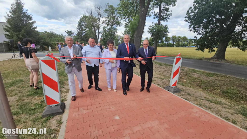 Otwarcie nowej ścieżki rowerowej w Pępowie