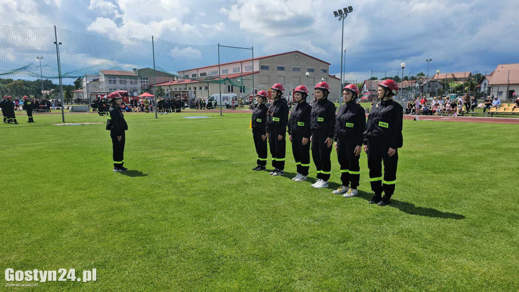 Zawody OSP na kompleksie sportowym w Piaskach