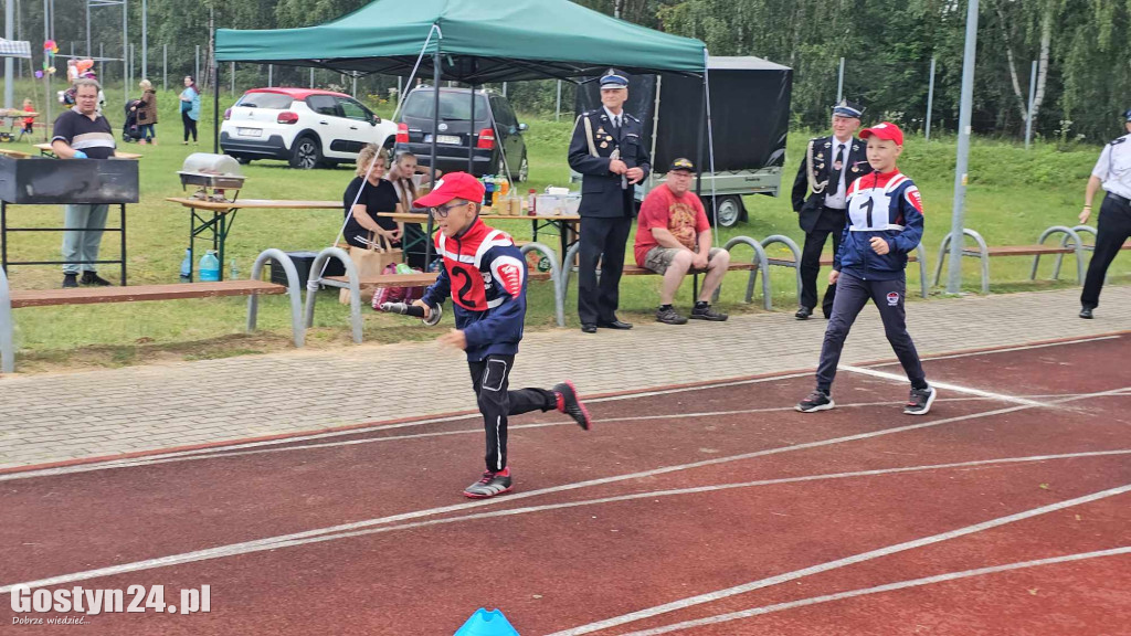 Zawody OSP na kompleksie sportowym w Piaskach