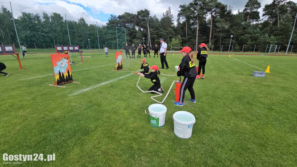 Zawody OSP na kompleksie sportowym w Piaskach