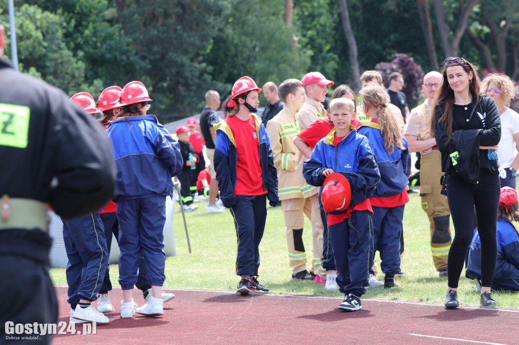 Zawody OSP na kompleksie sportowym w Piaskach