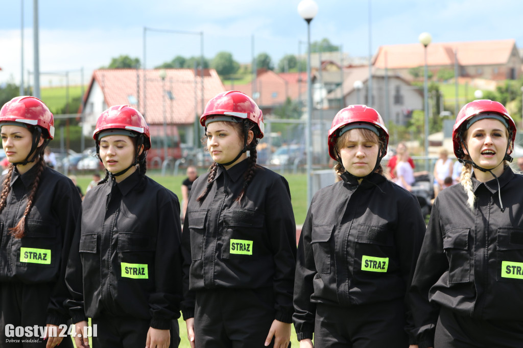 Zawody OSP na kompleksie sportowym w Piaskach