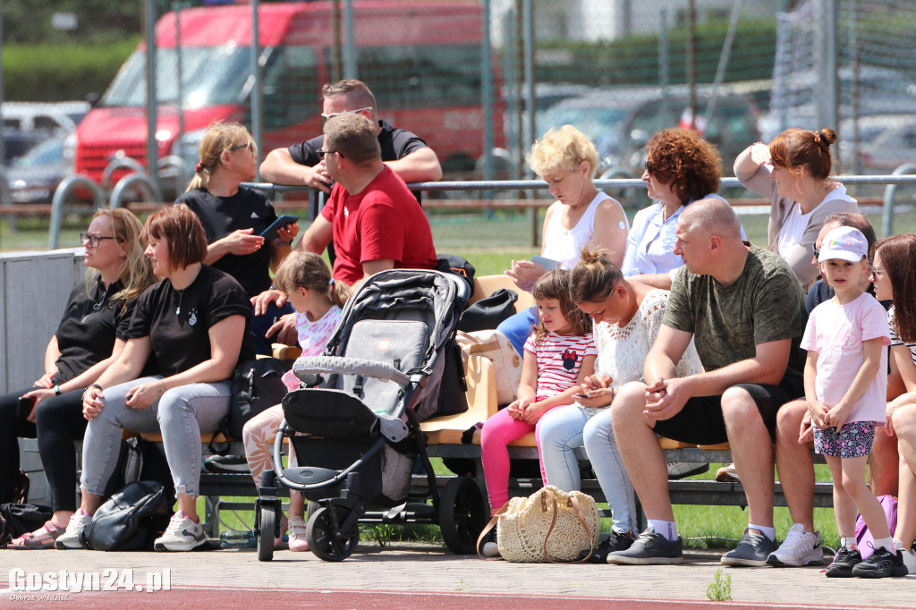 Zawody OSP na kompleksie sportowym w Piaskach