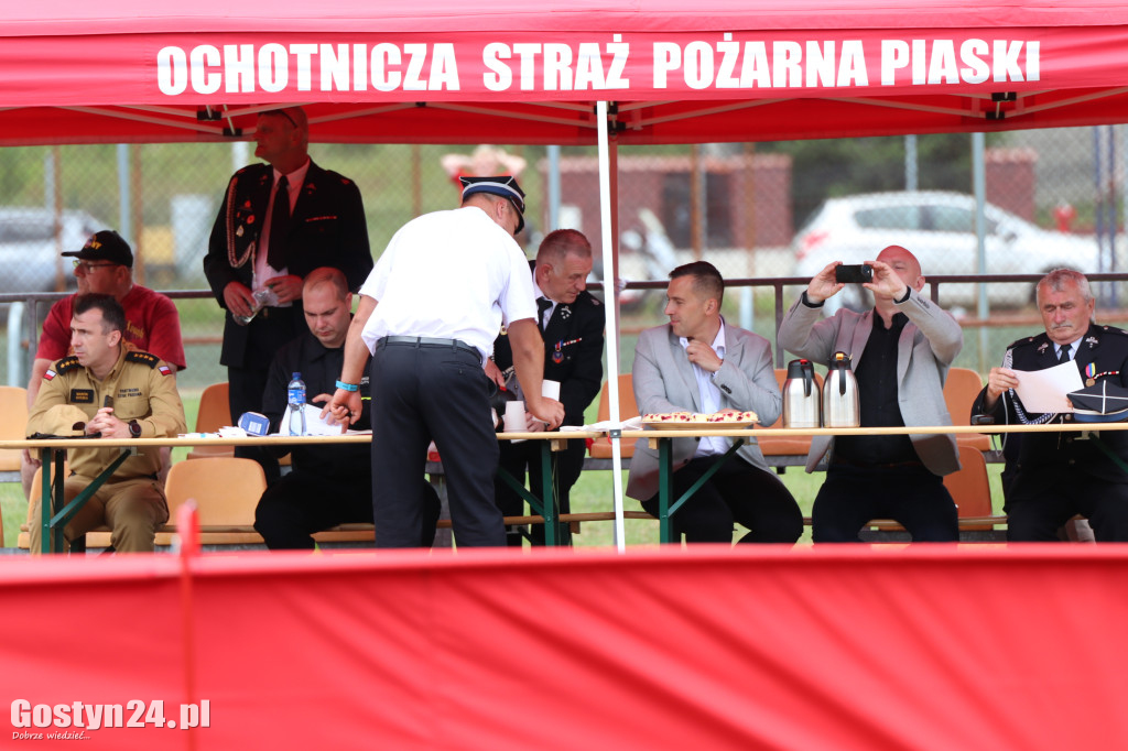 Zawody OSP na kompleksie sportowym w Piaskach