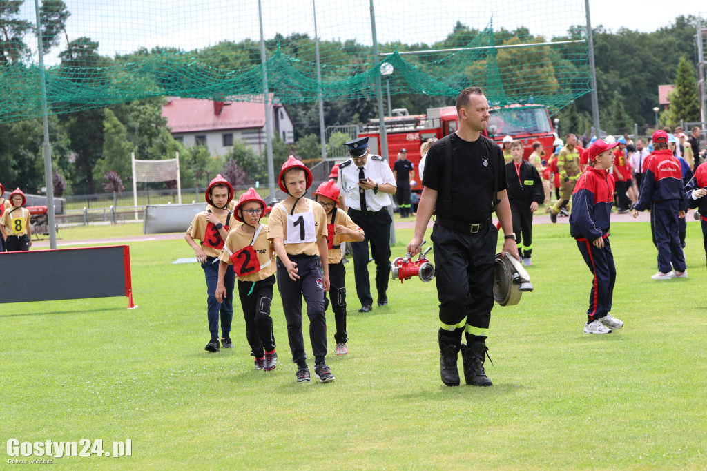Zawody OSP na kompleksie sportowym w Piaskach