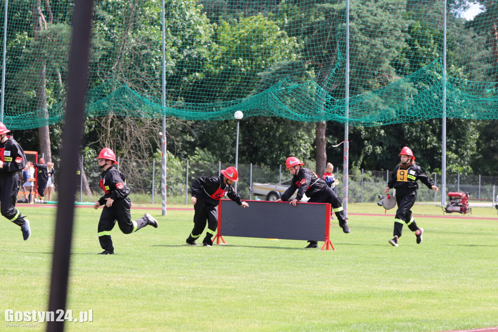 Zawody OSP na kompleksie sportowym w Piaskach