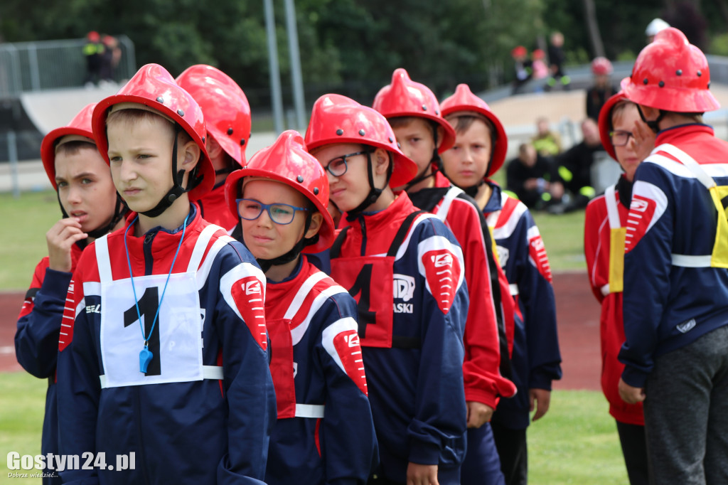 Zawody OSP na kompleksie sportowym w Piaskach