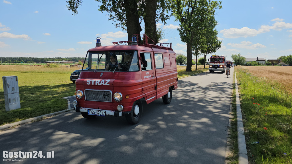 Strażacki Piknik Historyczny w Dzięczynie