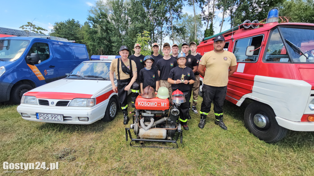 Strażacki Piknik Historyczny w Dzięczynie