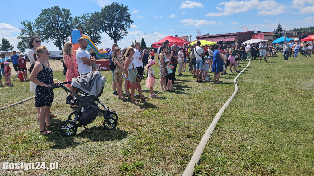 Strażacki Piknik Historyczny w Dzięczynie