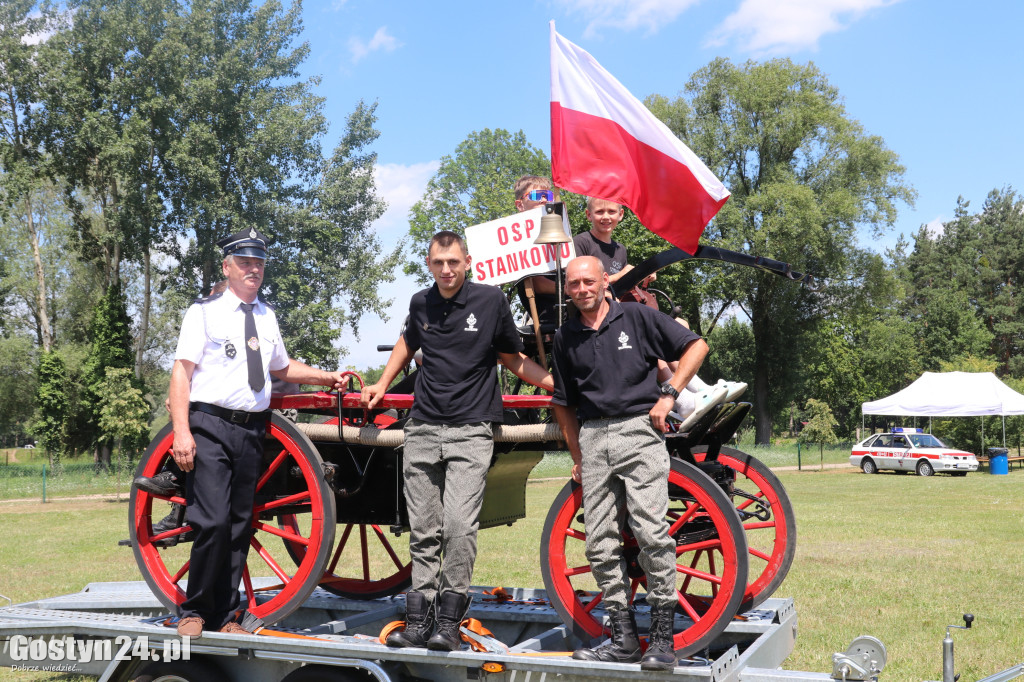 Strażacki Piknik Historyczny w Dzięczynie