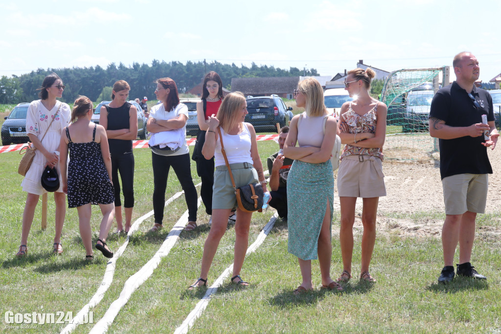 Strażacki Piknik Historyczny w Dzięczynie