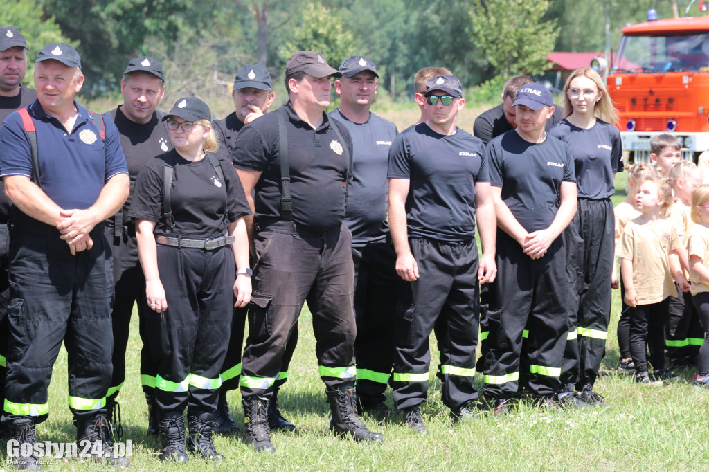 Strażacki Piknik Historyczny w Dzięczynie