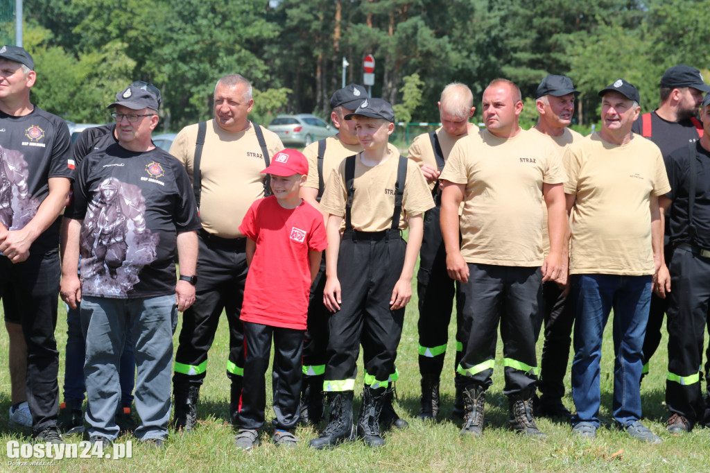 Strażacki Piknik Historyczny w Dzięczynie