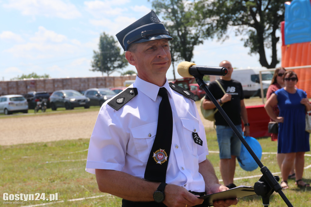 Strażacki Piknik Historyczny w Dzięczynie
