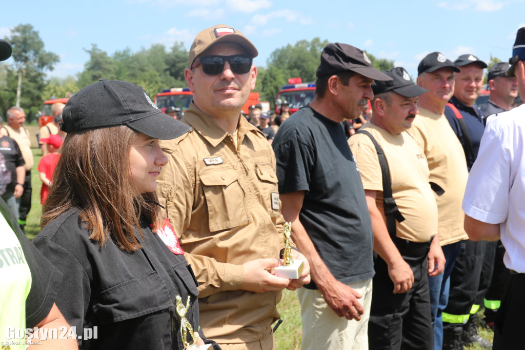 Strażacki Piknik Historyczny w Dzięczynie