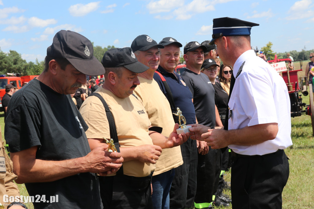 Strażacki Piknik Historyczny w Dzięczynie