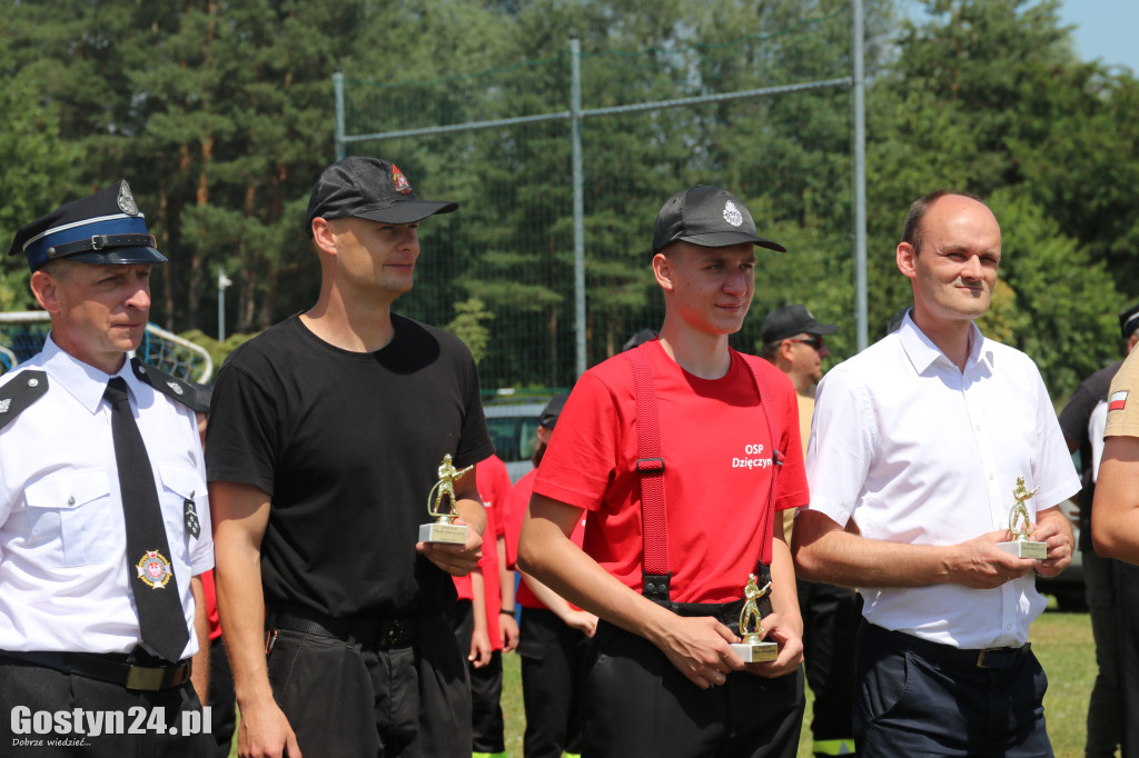 Strażacki Piknik Historyczny w Dzięczynie