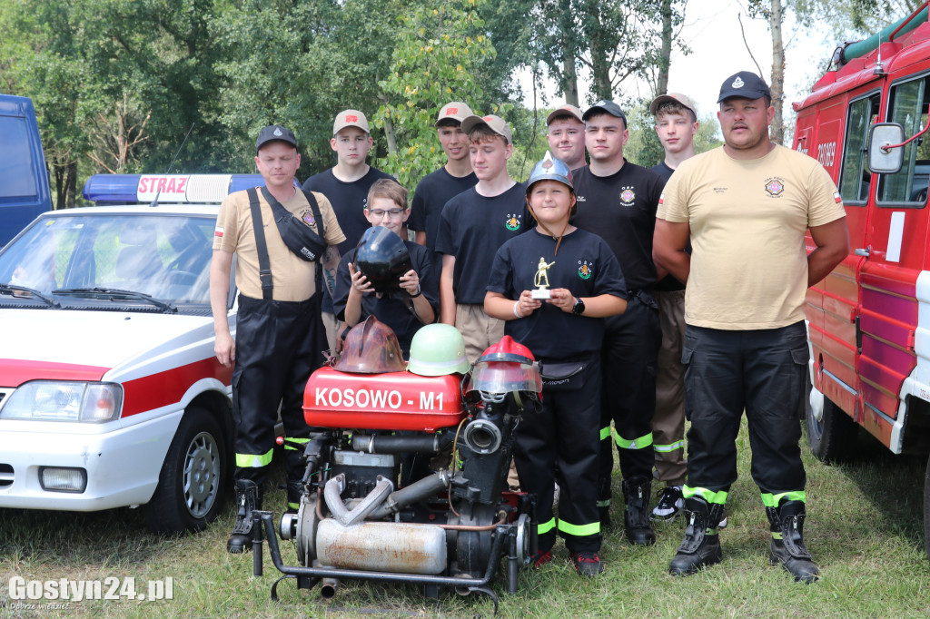 Strażacki Piknik Historyczny w Dzięczynie