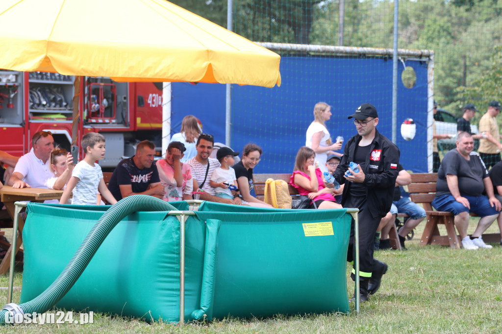 Strażacki Piknik Historyczny w Dzięczynie