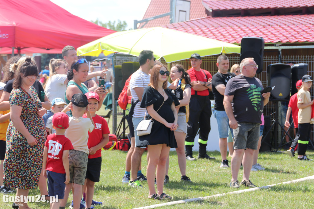 Strażacki Piknik Historyczny w Dzięczynie