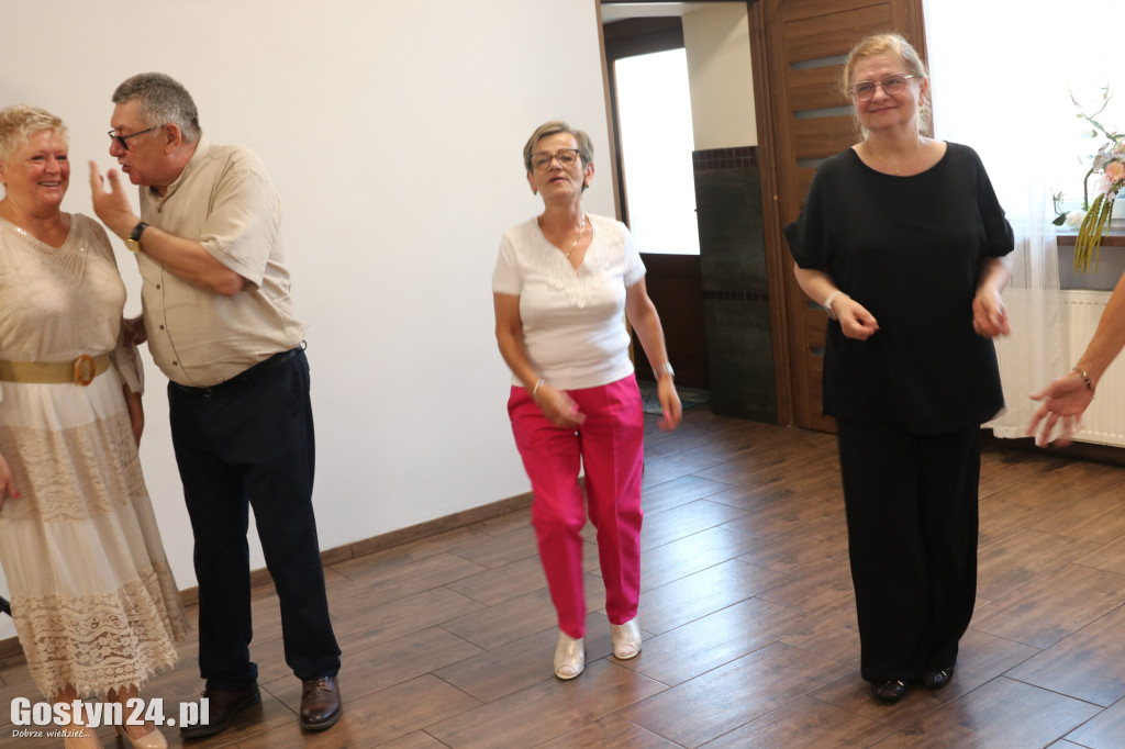Zjazd absolwentów klas ósmych szkoły w Piaskach po 50 latach