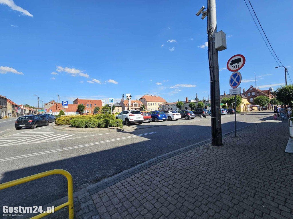 Historyczny spacer z Janem Niedzielą po rynku w Piaskach