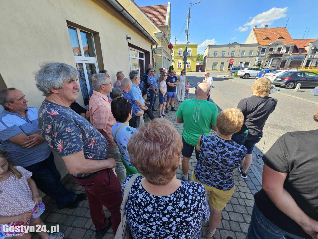 Historyczny spacer z Janem Niedzielą po rynku w Piaskach