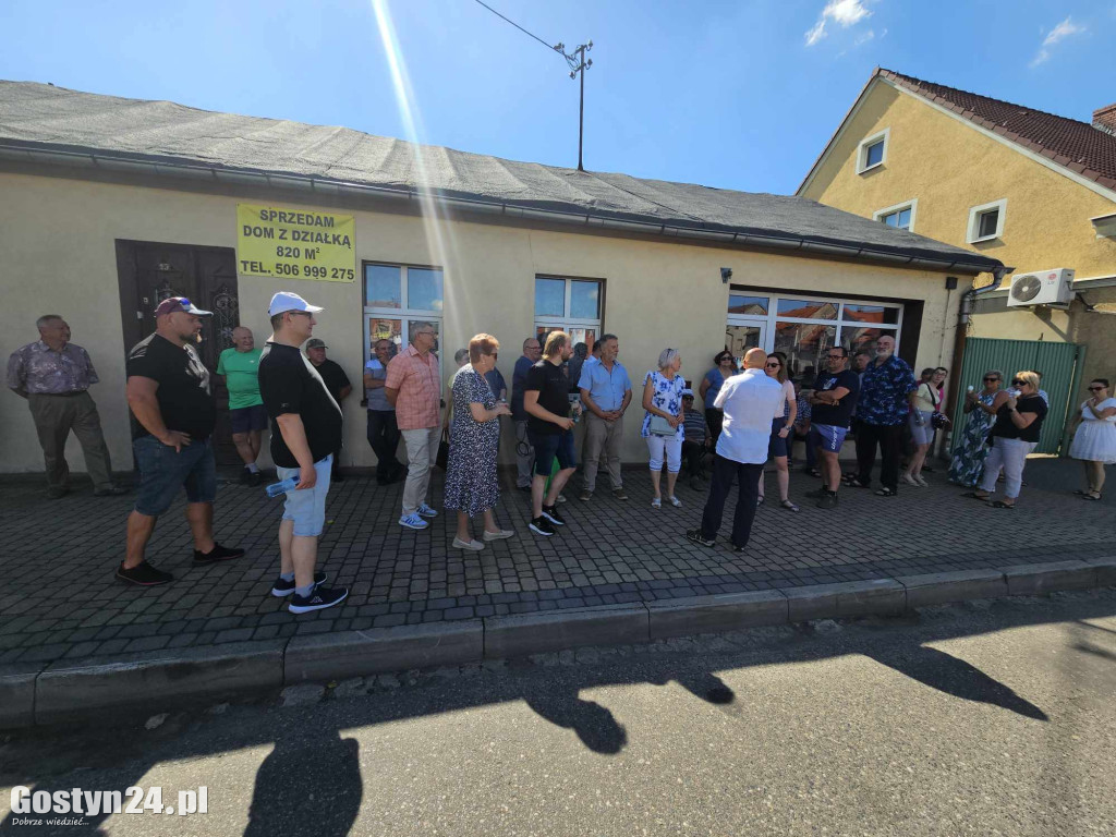 Historyczny spacer z Janem Niedzielą po rynku w Piaskach