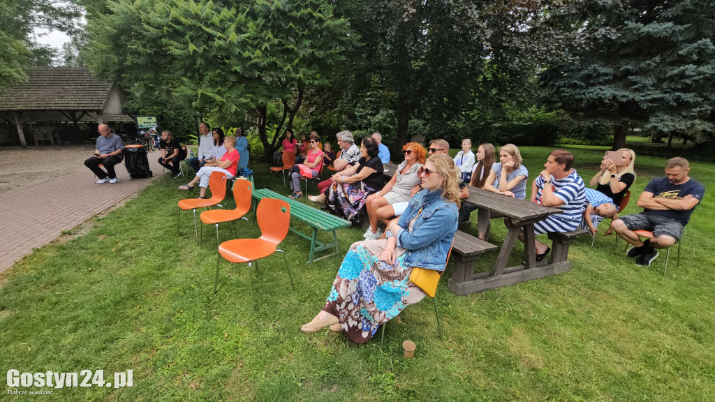 Koncert Jakuba Paluszkiewicza w dworku w Grabonogu