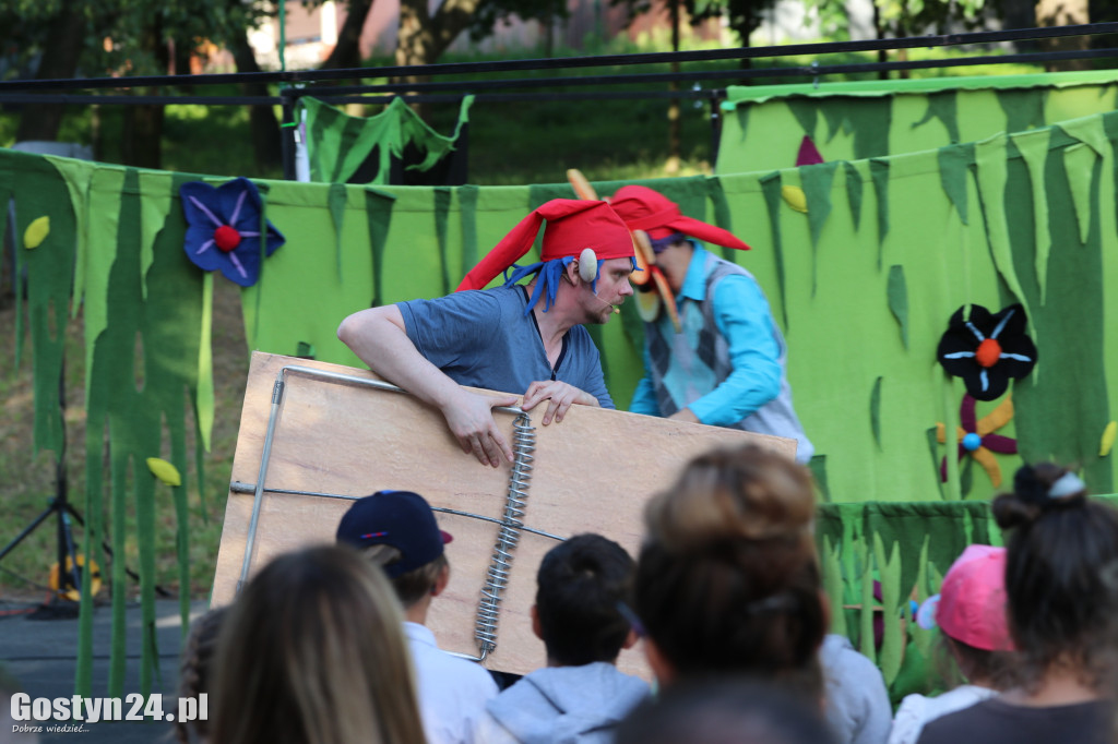 Teatr w małym mieście - dwa spektakle w Piaskach
