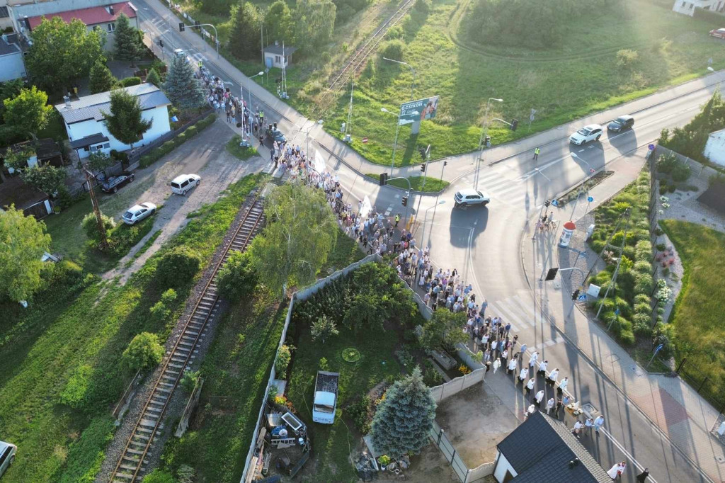 Procesja fatimska przeszła ulicami Gostynia na Świętą Górę
