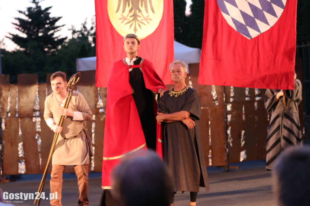 Teatr w małym mieście - dwa spektakle w Piaskach