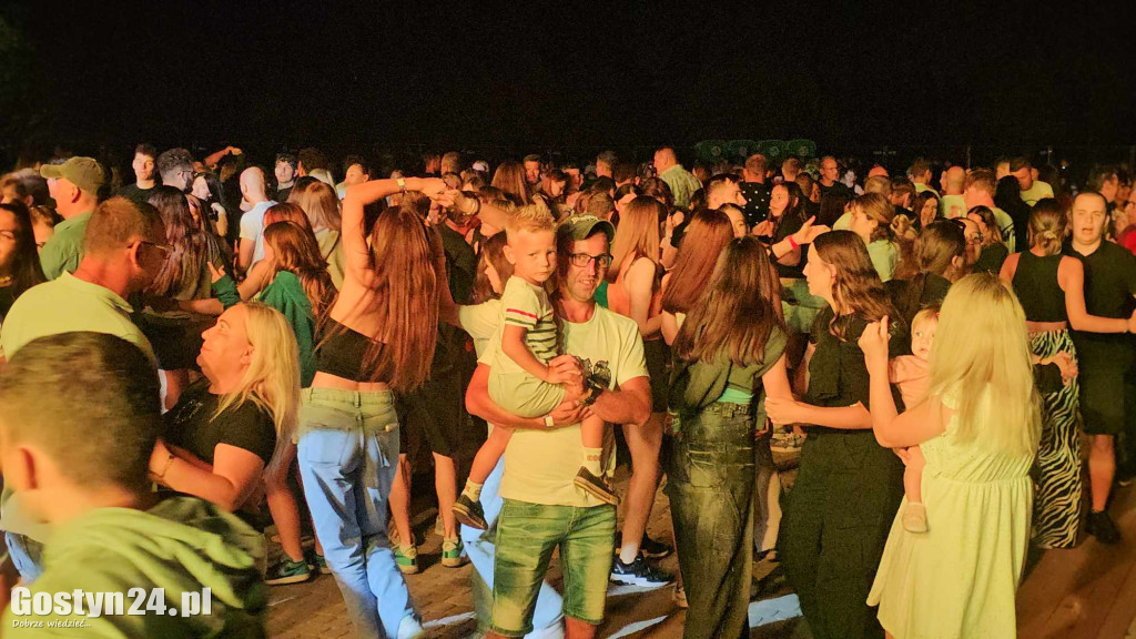 Impreza z Dj-ami zorganizowana przez OSP Niepart