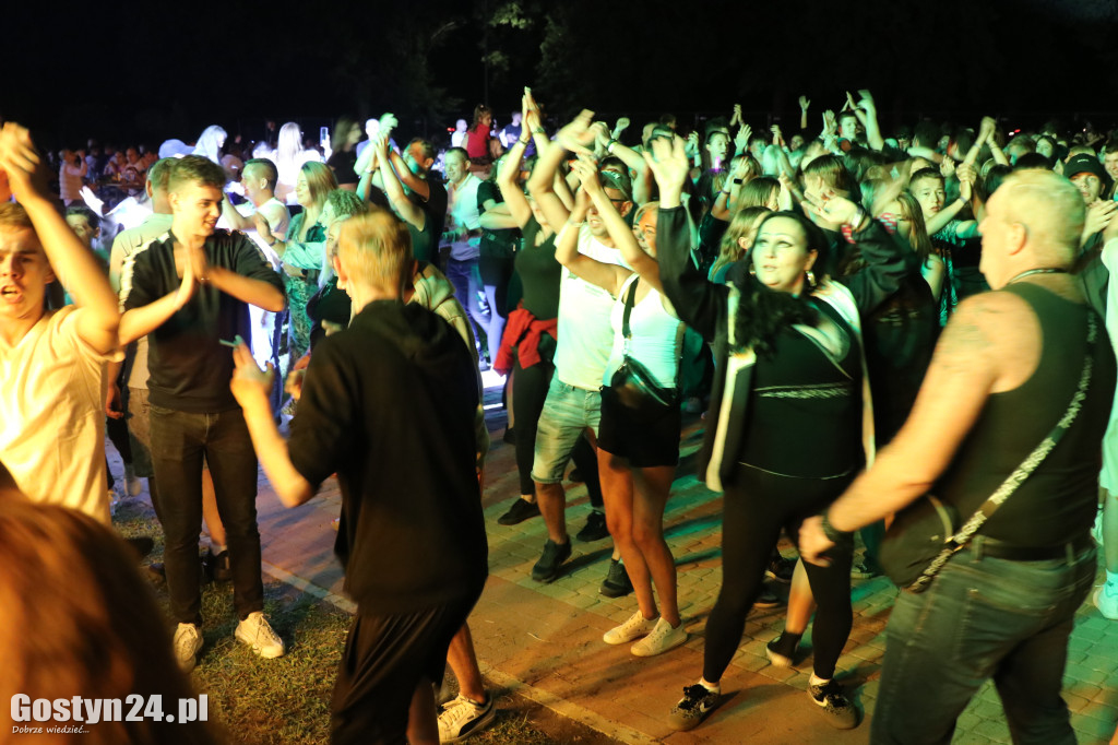 Impreza z Dj-ami zorganizowana przez OSP Niepart