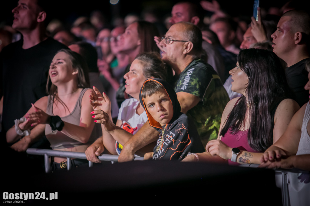 Występ zespołów Maanam Tribute Band oraz Beata i Bajm w Poniecu